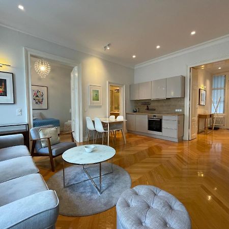 Luxury 2Br Apartment Neubaugasse Вена Экстерьер фото